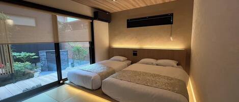 3 bedrooms, desk, iron/ironing board, free WiFi