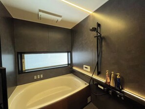 Hair dryer, towels