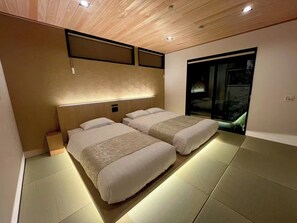 4 bedrooms, desk, iron/ironing board, free WiFi