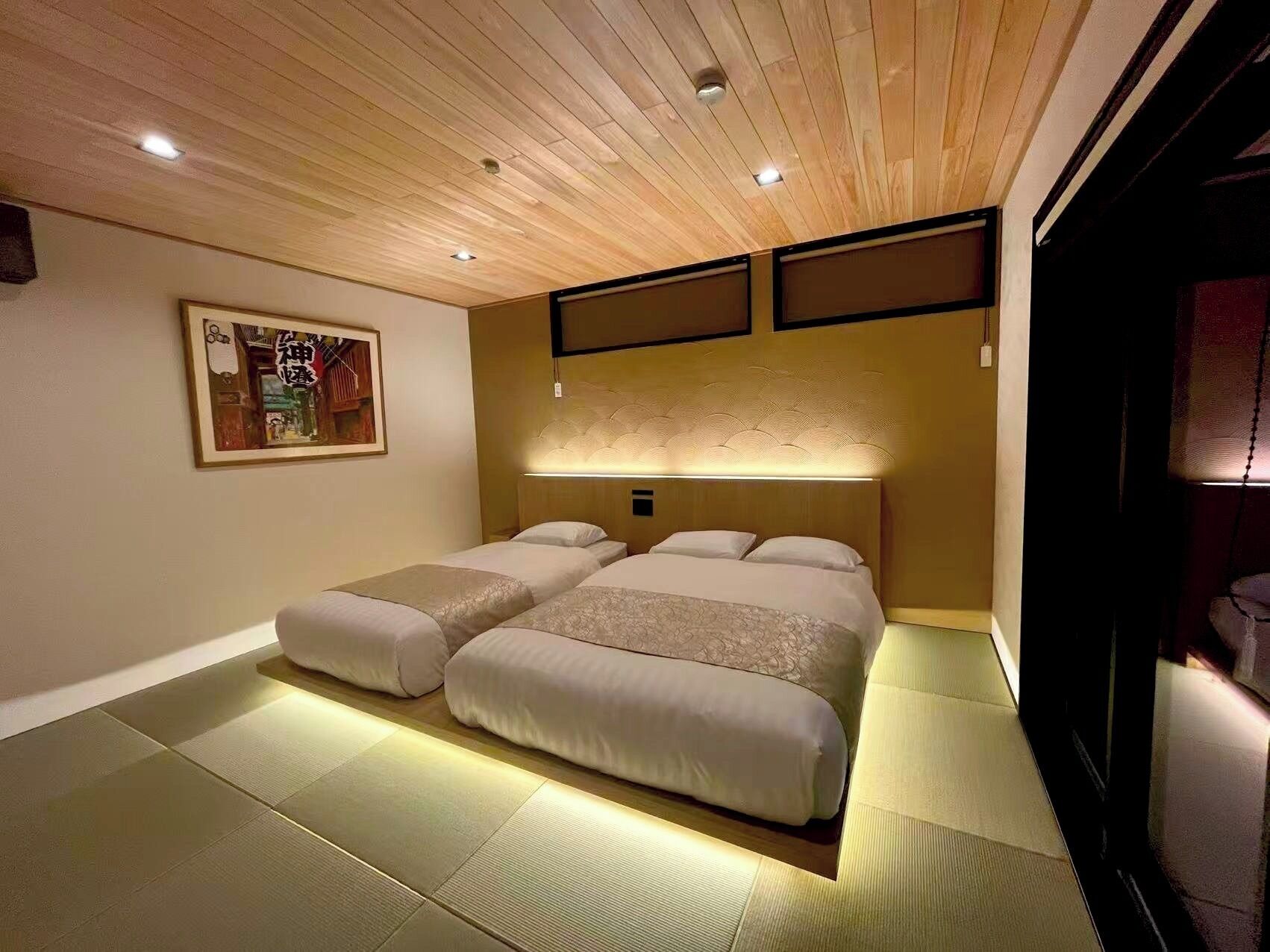 4 bedrooms, desk, iron/ironing board, free WiFi