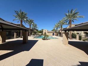 Pool - Modern 2BR Condo with Pool, Wi-Fi & Parking near Downtown Chandler (Chandler)