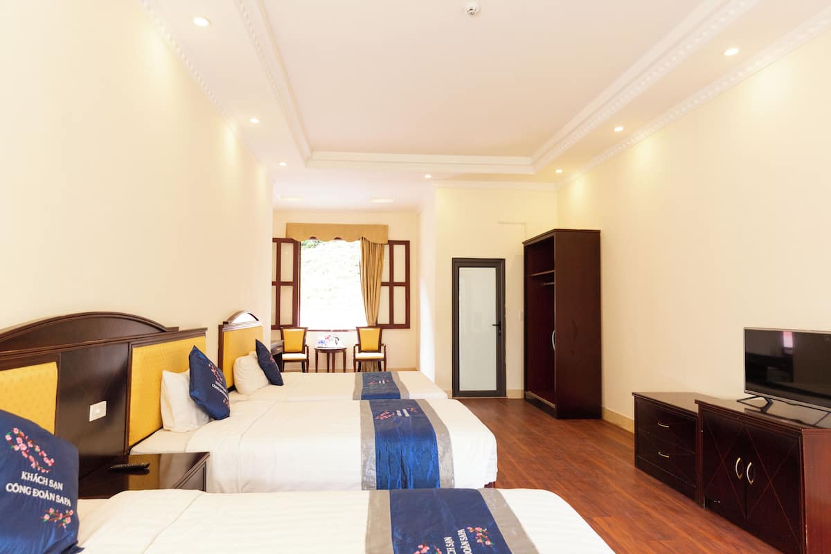Quarto duplo standard, vista para a colina | Wi-Fi de cortesia