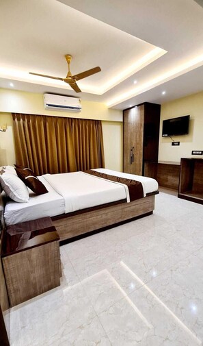 Premium Double Room, Balcony, City View | Free WiFi - HOTEL BELSSESHE (Bolpur)