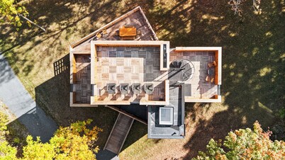 Keuka Lookout- A modern perch above Keuka Lake