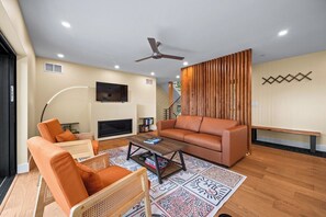 Téléviseur connecté, foyer