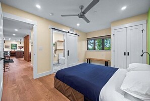 4 Schlafzimmer, Bügeleisen/Bügelbrett, kostenloses WLAN, Bettwäsche