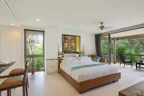 8 bedrooms, in-room safe, WiFi, bed sheets