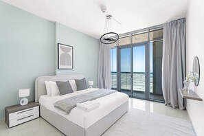 1 bedroom, desk, iron/ironing board, WiFi