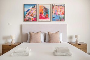 1 chambre, bureau, fer et planche à repasser, Wi-Fi