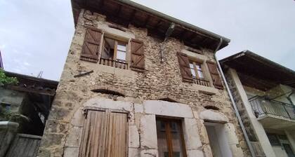 "Le Nid Dauphinois" fully equipped - Ideal for business, couples & families!