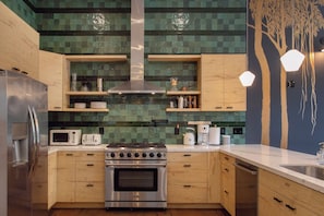 Microwave, oven, stovetop, dishwasher