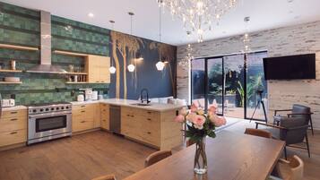 Microwave, oven, stovetop, dishwasher