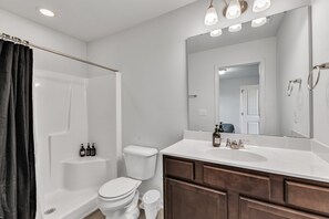 Gratis toiletartikler, håndklæder, Sæbe, Shampoo