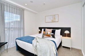 1 bedroom, iron/ironing board, bed sheets