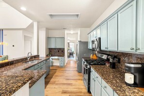 Fridge, microwave, oven, stovetop - Resort Style Backyard • Pool • Pickleball Court (Lake Dallas)