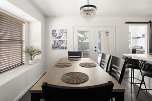 Dining - Mesa Oasis • Private Pool • Fire Pit • Sleeps 6 (Mesa)