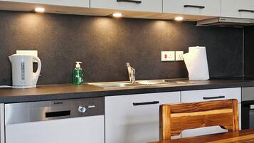 Apartemen, 2 kamar tidur | Interior