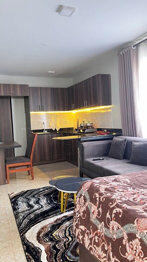 1 bedroom, iron/ironing board, WiFi, bed sheets