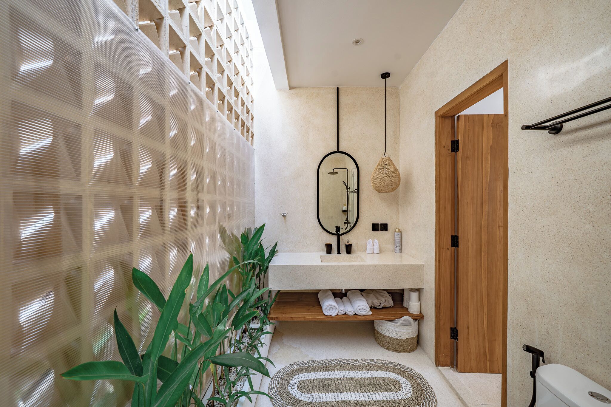 Luxury Villa, Patio, Pool View | Bathroom | Free toiletries, towels, soap, shampoo