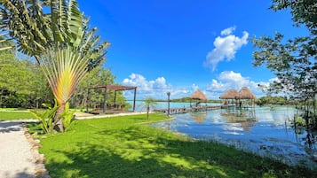 Ropa de cama de alta calidad, wifi gratis y ropa de cama