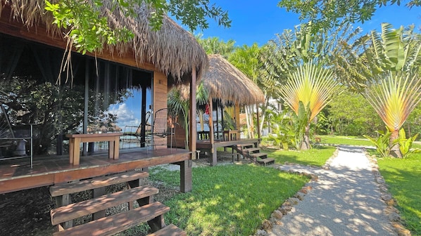 Literie de qualité supérieure, Wi-Fi gratuit, draps fournis