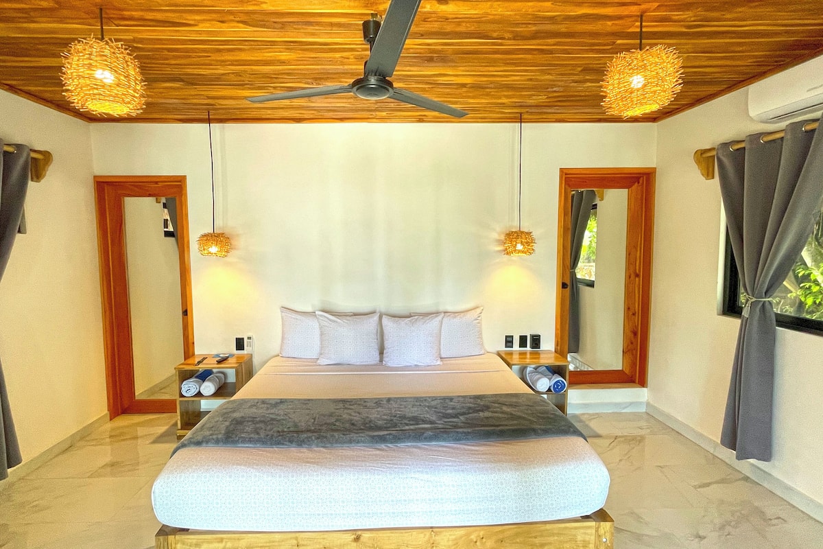 Literie de qualité supérieure, Wi-Fi gratuit, draps fournis