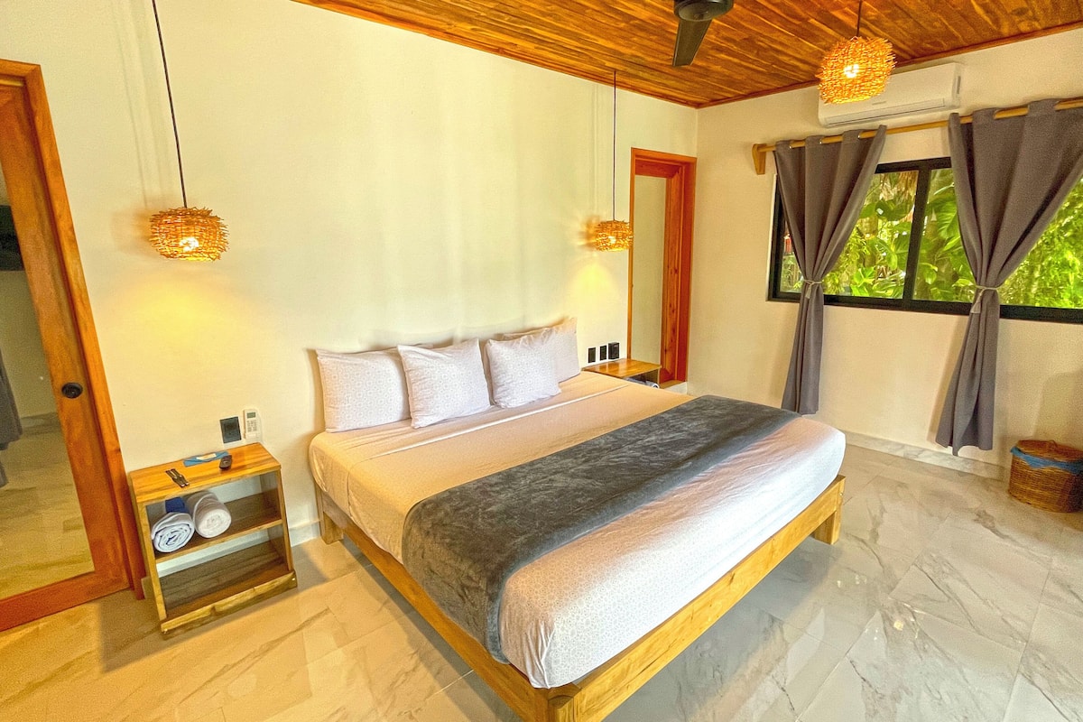 Literie de qualité supérieure, Wi-Fi gratuit, draps fournis