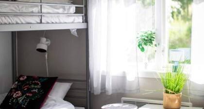 4 Person Holiday Park Home in 82011