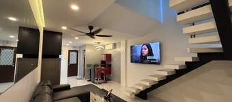 Kandi Suites 2BR with private Jacuzzi