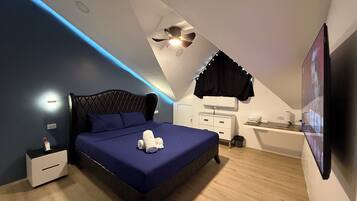 Appartement Supérieur, balcon, vue piscine | Coffres-forts dans les chambres, chambres insonorisées