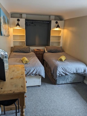 4 Schlafzimmer, Internetzugang, Bettwäsche