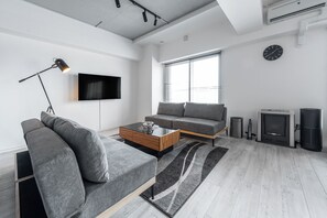 Living area - LUXIA 503 (Sapporo)