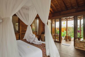 Free WiFi, bed sheets - Griya Dukuh Ubud Villa (Tegallalang)