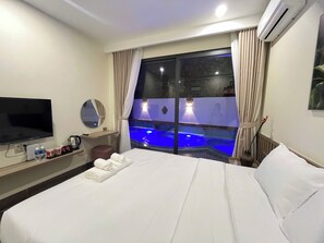 Habitación doble Deluxe, vista a la alberca | Servicios de la habitación