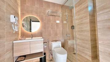 Family Suite, Beach View | Room amenity