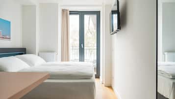 Espacio para trabajar con laptop y wifi gratis