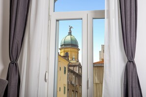 Deluxe Studio, Balcony, City View