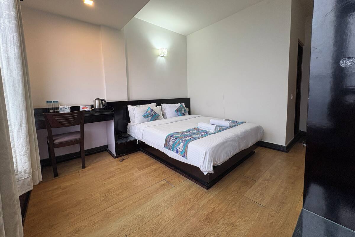 Habitación Club, vistas a la ciudad | Wifi gratis
