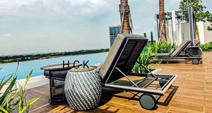 Mall Suite at Sunsuria Setia Alam by HCK