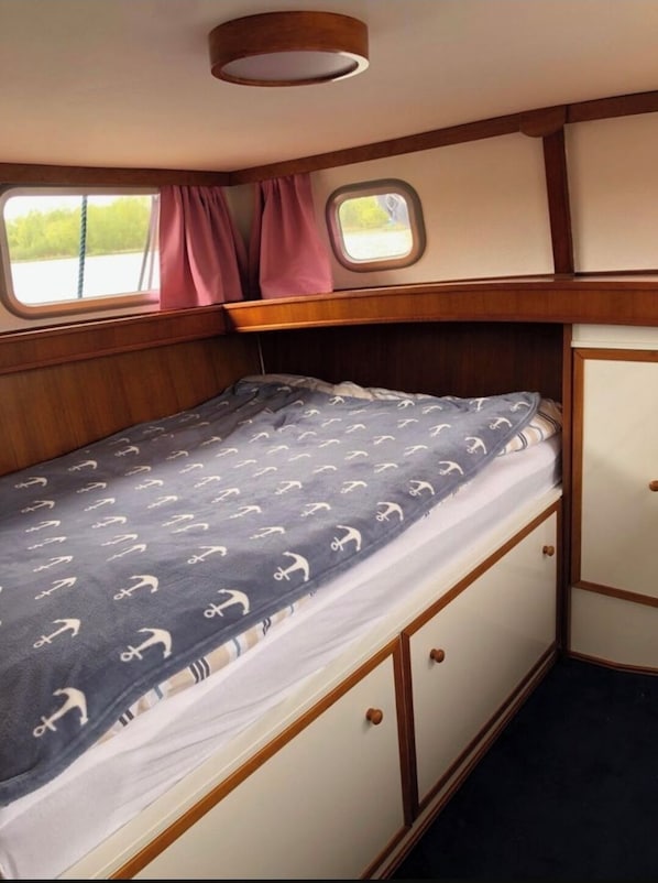 3 bedrooms
