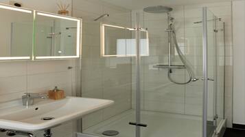 Dusche, Haartrockner