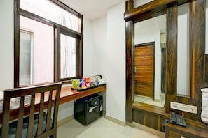 Superior Double Room | Desk, free WiFi