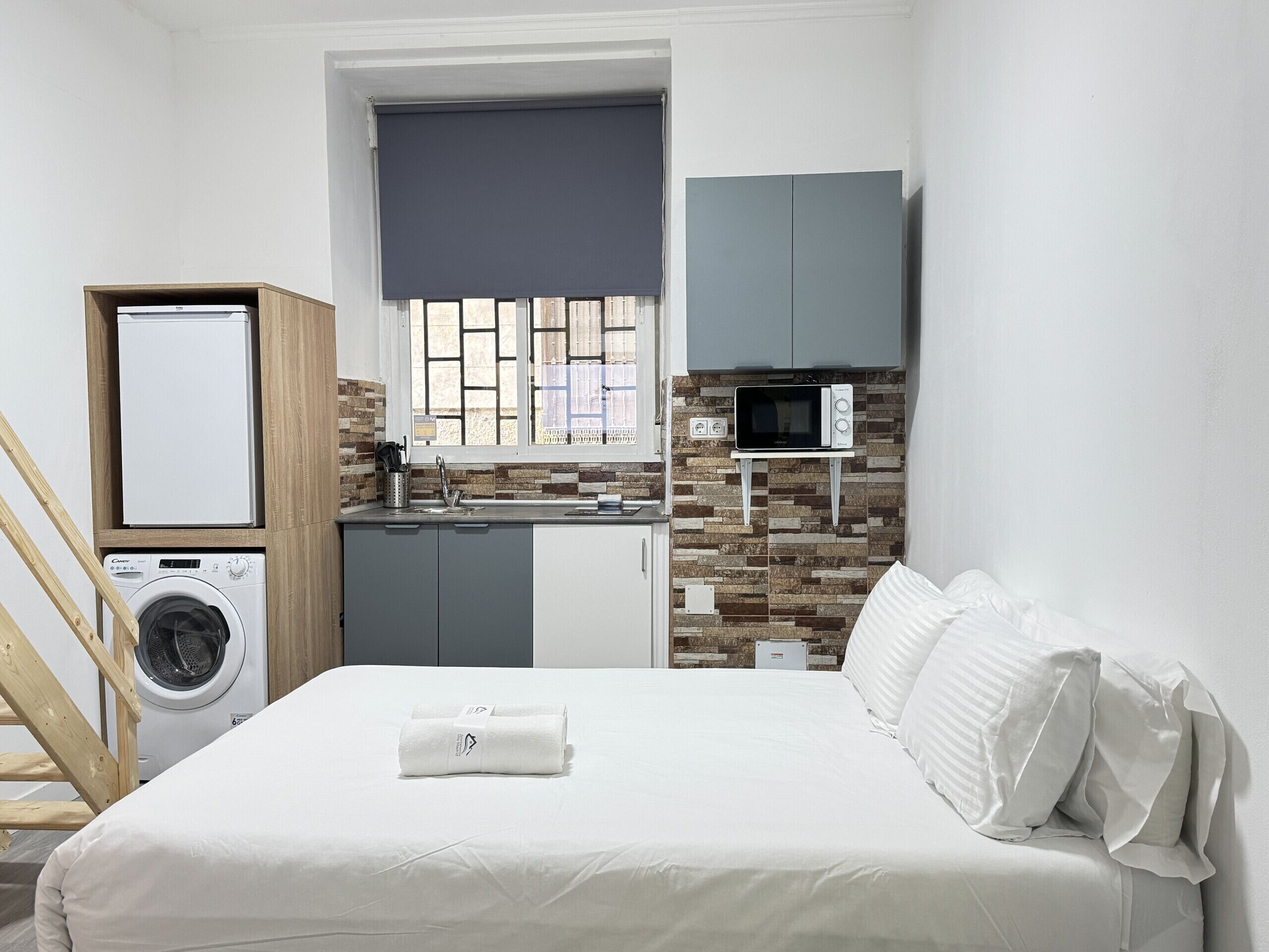 1 chambre, fer et planche à repasser, lit parapluie, Wi-Fi gratuit