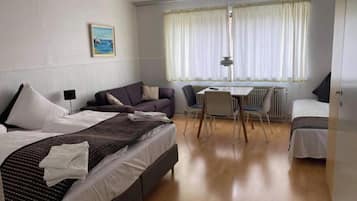 Bügeleisen/Bügelbrett, kostenloses WLAN