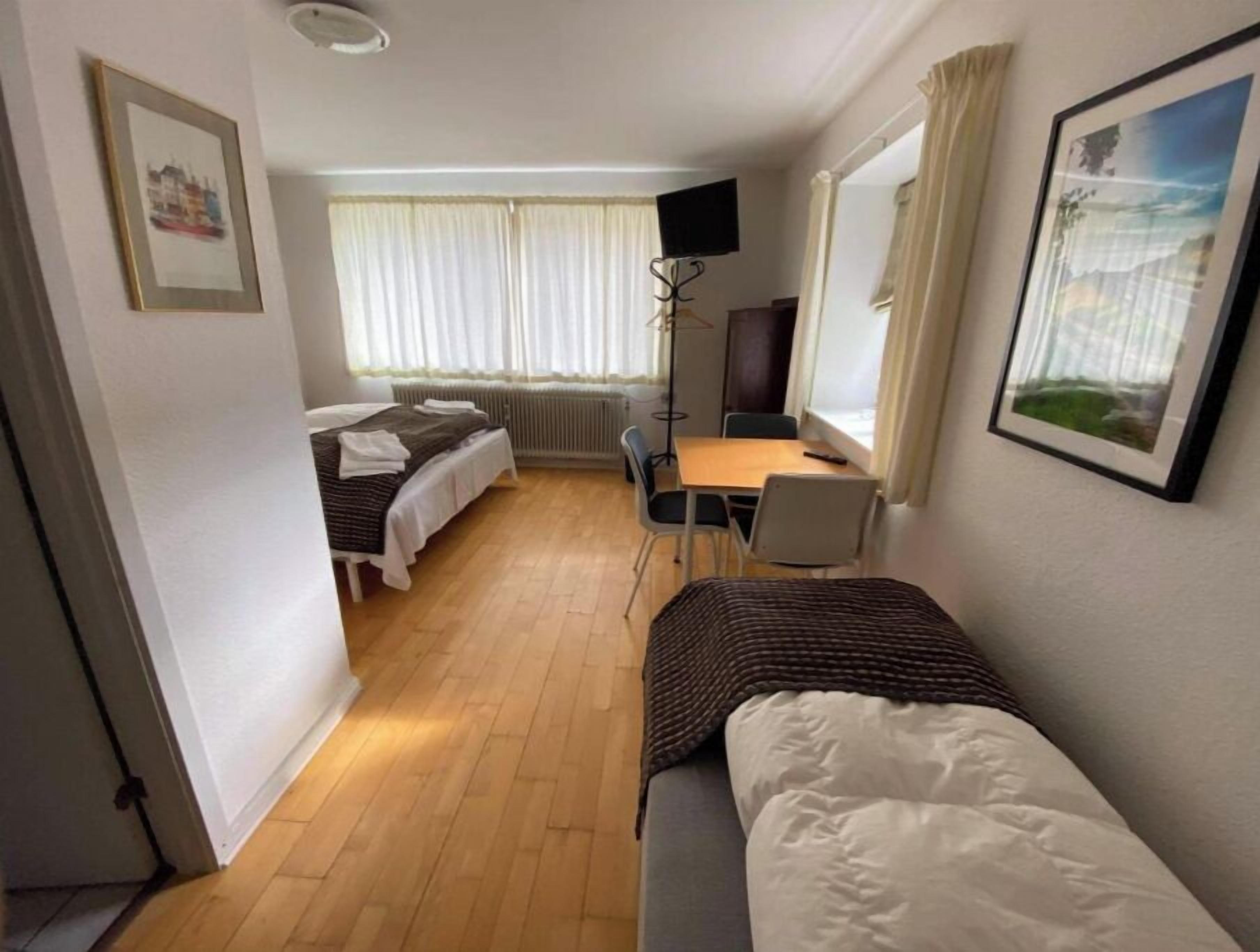 Strygejern/strygebræt, gratis Wi-Fi