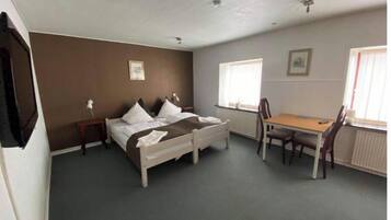 Strykejern/-brett og wi-fi (inkludert)