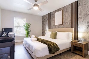 2 Schlafzimmer, Bügeleisen/Bügelbrett, WLAN, Bettwäsche