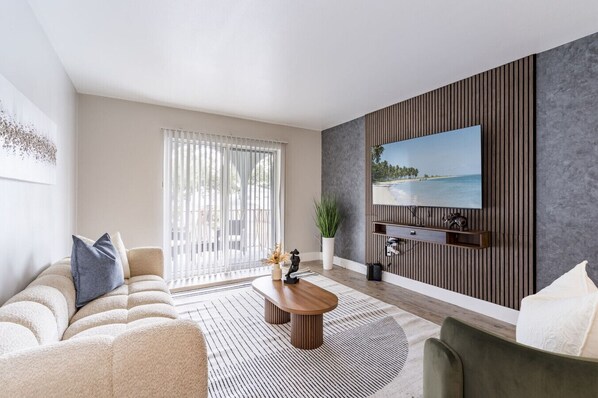 TV, computer monitors
