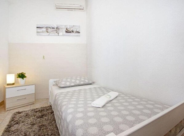 Apartment (Three Bedroom Apartment With Terrace) | 2 bedrooms, cribs/infant beds, free WiFi