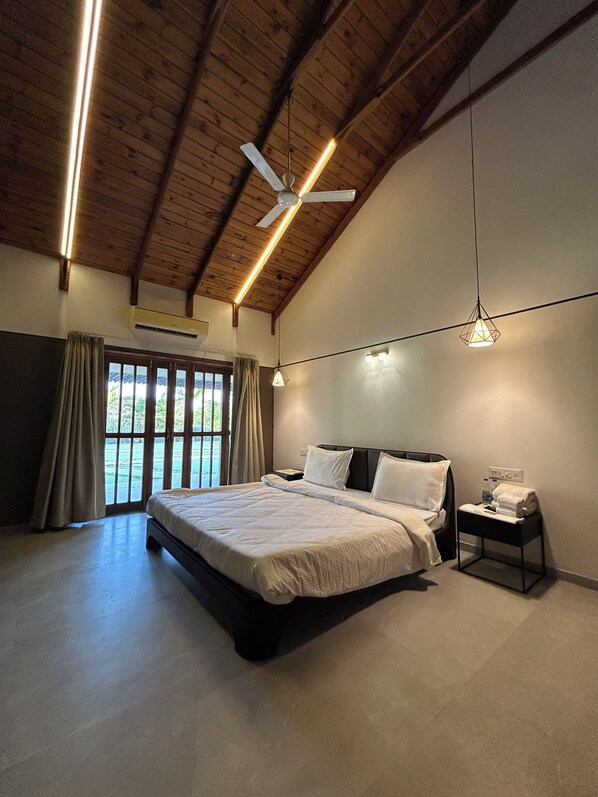 Deluxe Villa - StayGuru Luxury Villa (Bhuj)